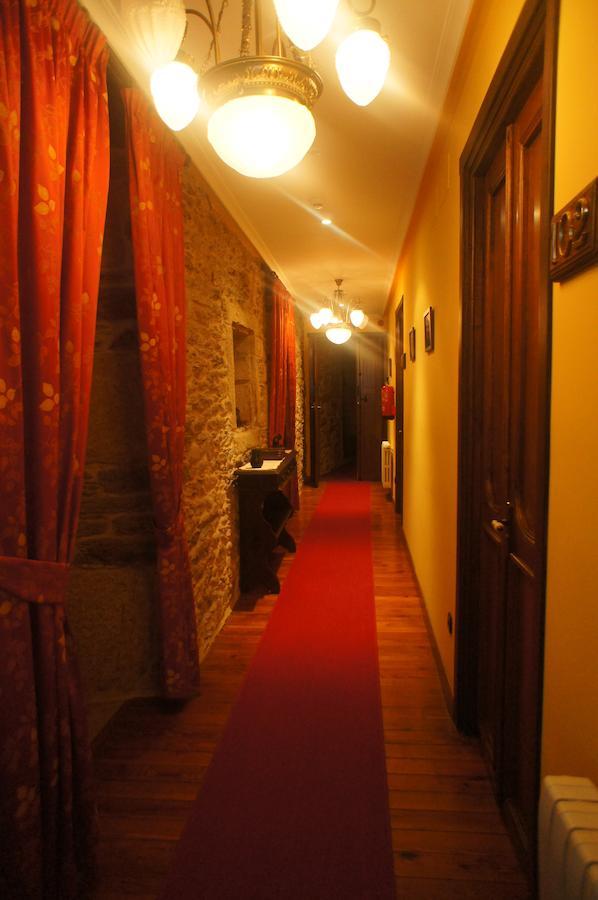 Mirador Da Ribeira Hotel Viana do Bolo Bagian luar foto