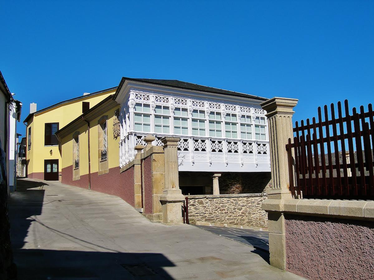 Mirador Da Ribeira Hotel Viana do Bolo Bagian luar foto