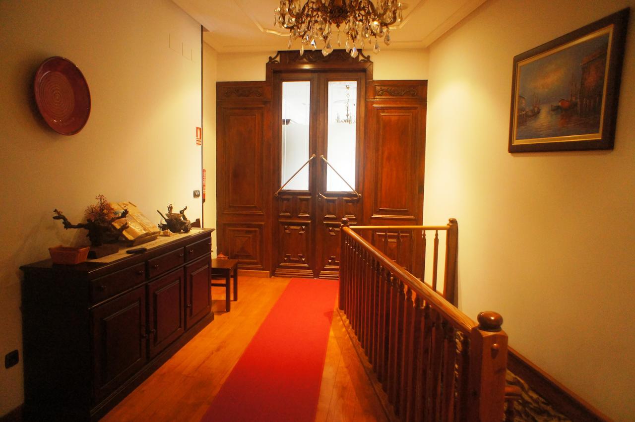 Mirador Da Ribeira Hotel Viana do Bolo Bagian luar foto