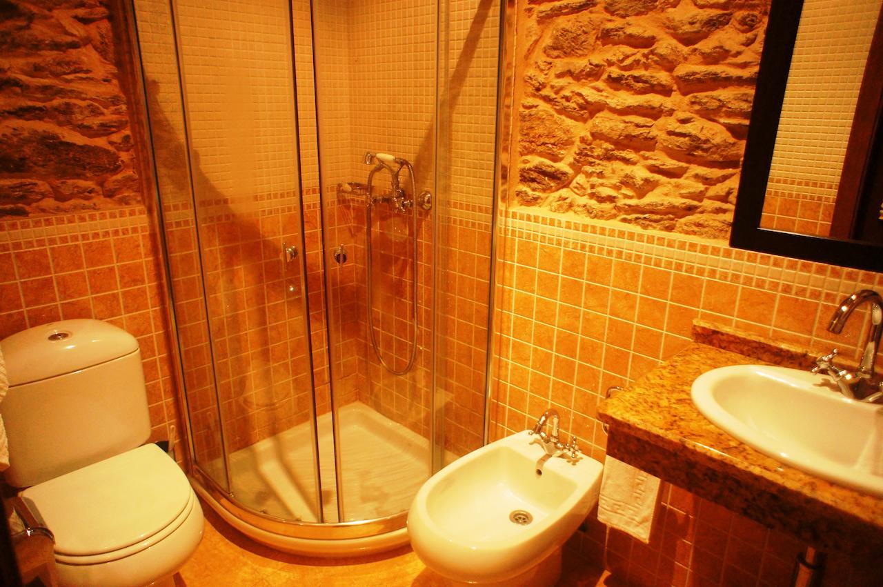 Mirador Da Ribeira Hotel Viana do Bolo Bagian luar foto